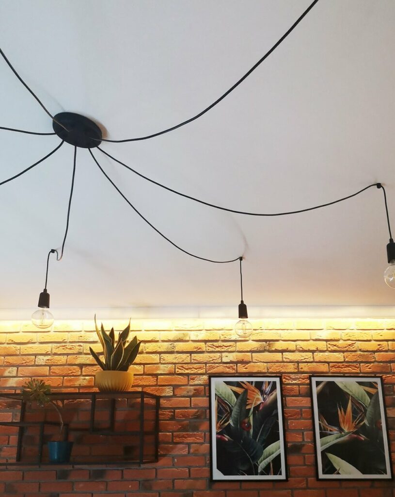 lampa pająk salon loft